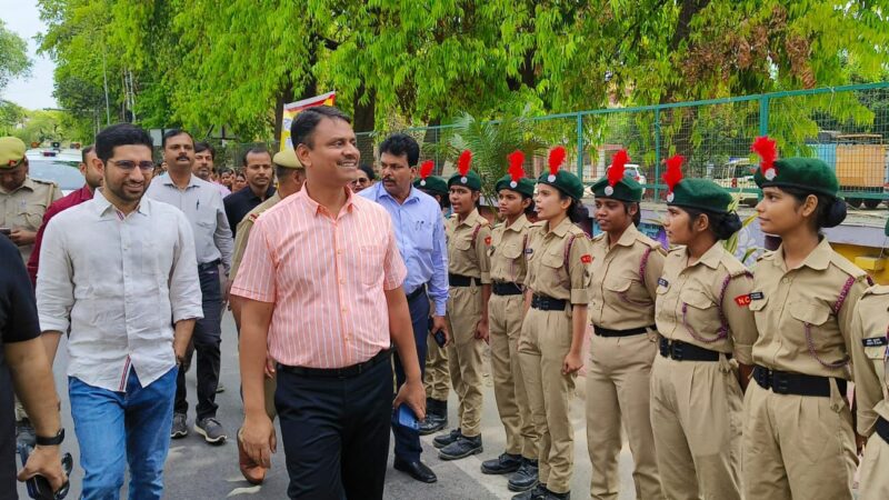 अपने मताधिकार का प्रयोग प्रत्येक दशा में सुनिश्चित करें-जिला निर्वाचन अधिकारी